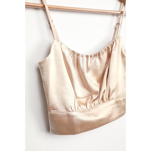 Lulus Luxe'd Out Champagne Satin Cropped Tank Top NWT SOLD OUT - Picture 7 of 7